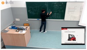 Alejandro Rodríguez impartiendo una clase de logística