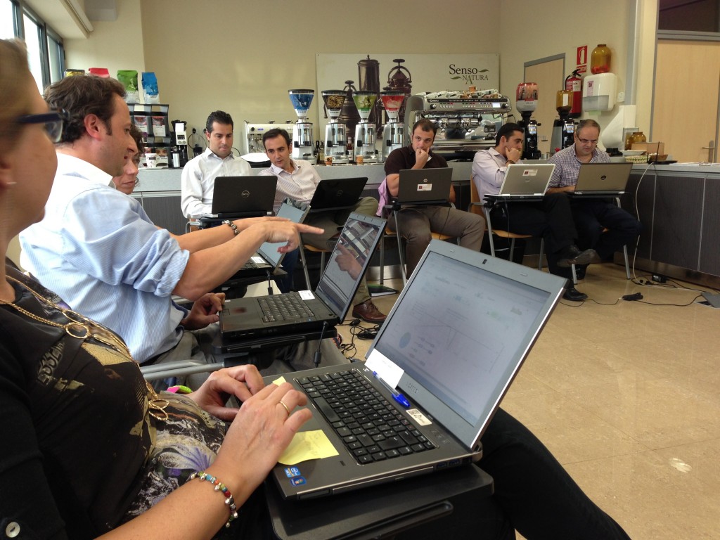 Implexa ha sido usado con éxito para formar a directivos y mandos intermedios de varias empresas.